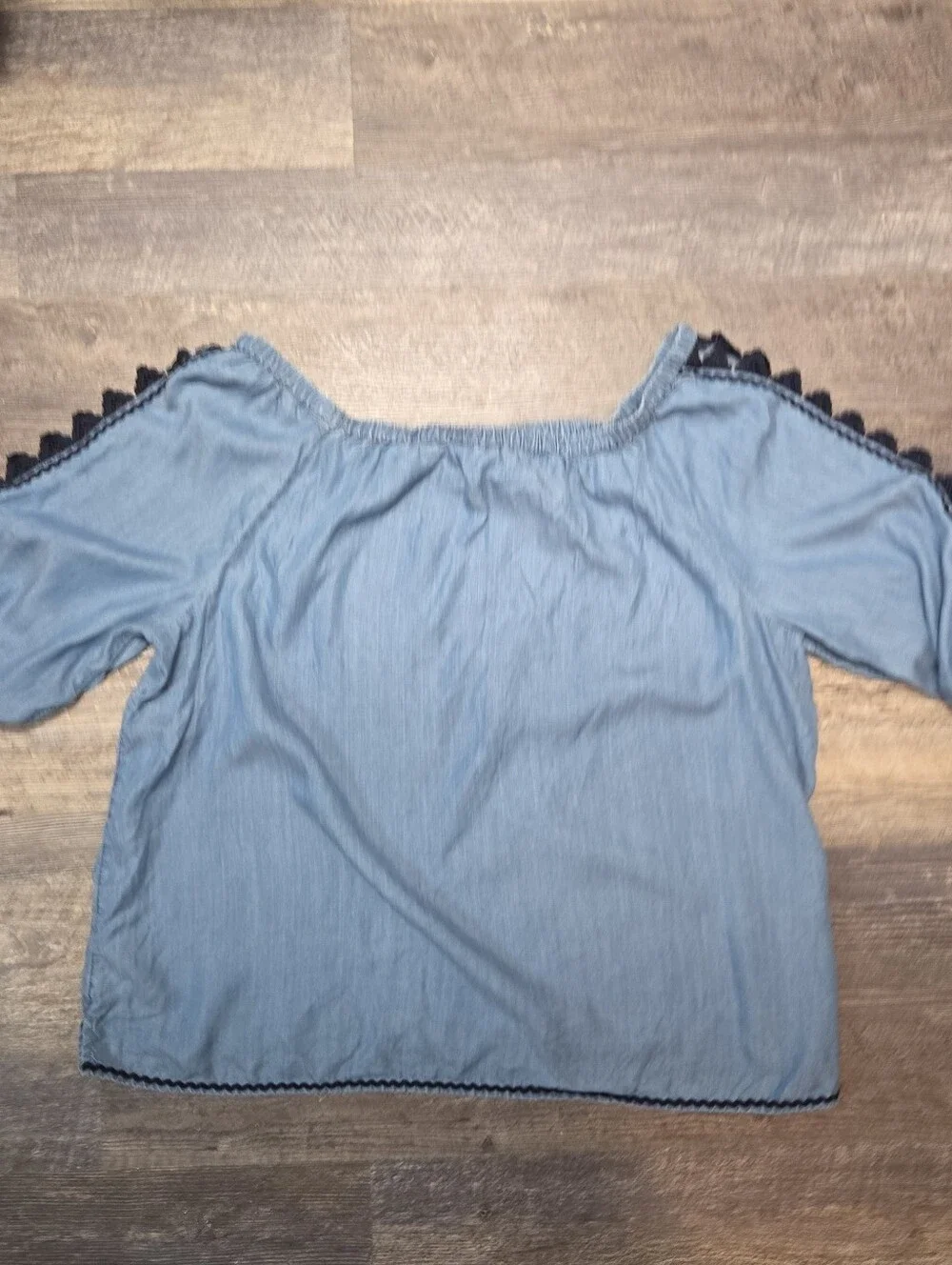 Crown & Ivy Chambray Plus Blouse - Picture 3 of 11